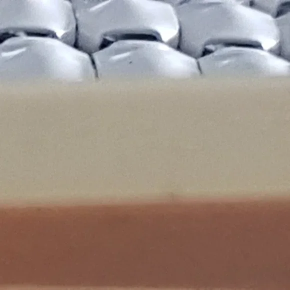 Glomesh Bone Style 212 Bag. Unused. Still in box with 1977 sales receipt. - Picture 11 of 16